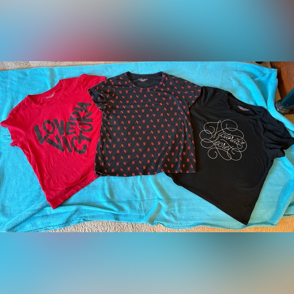 Victoria's Secret Adult Tees - Red and Black Set